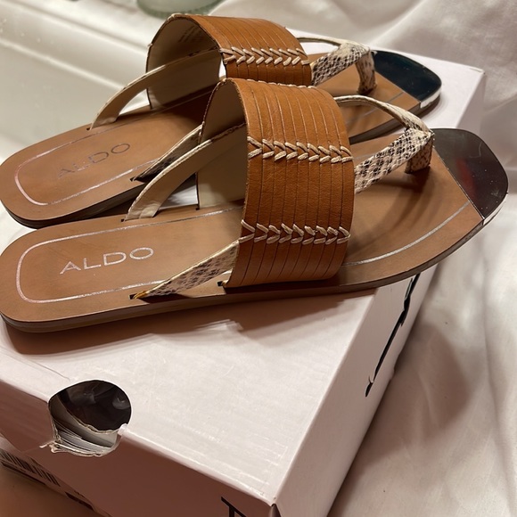 Aldo Snakeskin and Tan Leather Sandals Size 7.5 - Picture 2 of 7